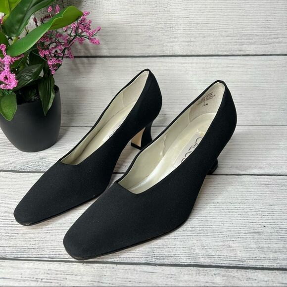 CALICO Sensation Women Black Fabric Slip on Pumps Size 7.5 - Picture 3 of 9
